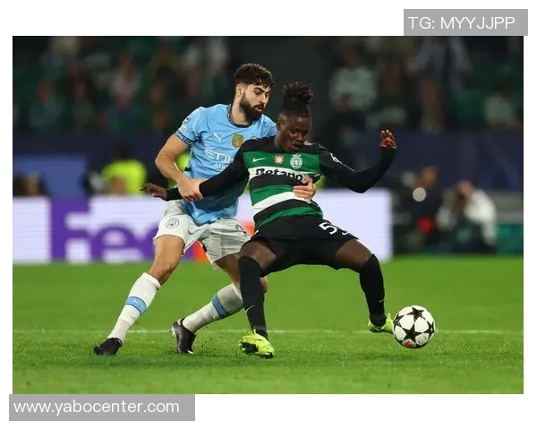 罗马诺社媒分享与金球奖得主莫德里奇合影共庆2026年新年时刻